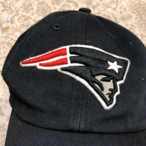 New England Patriots fitted hat, large. Perfect!! - Picture 2 of 8